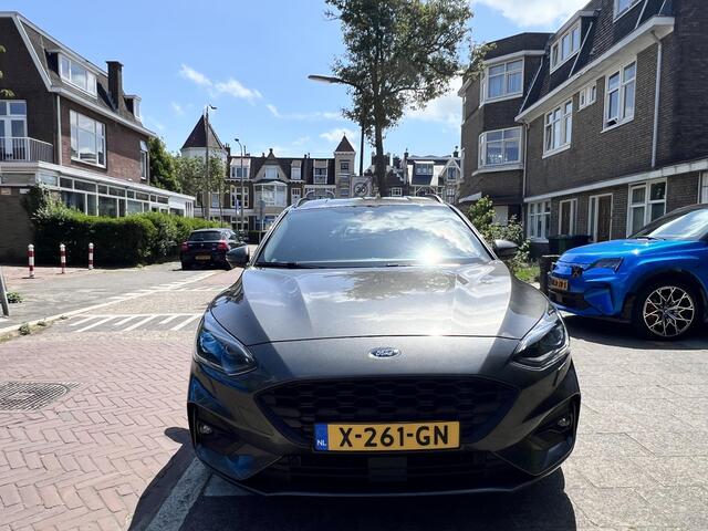 Ford FOCUS Wagon 1.5 EcoBoost ST Line X Business