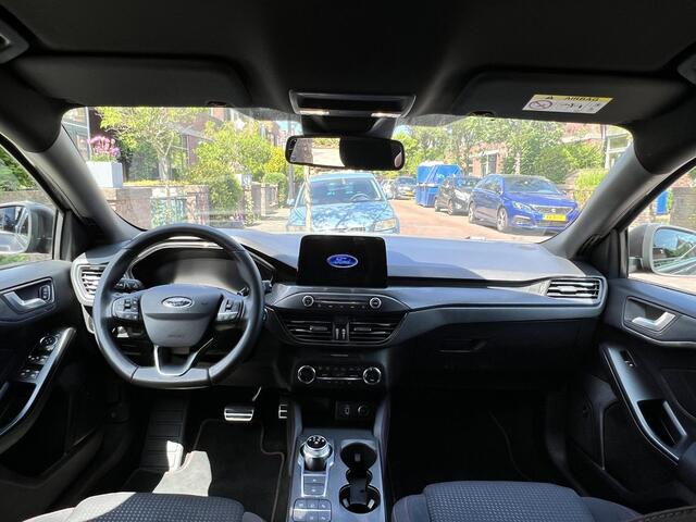 Ford FOCUS Wagon 1.5 EcoBoost ST Line X Business