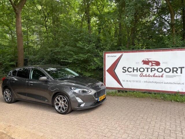 Ford FOCUS 1.0 TITANIUM**DAB//19inch//Carplay**