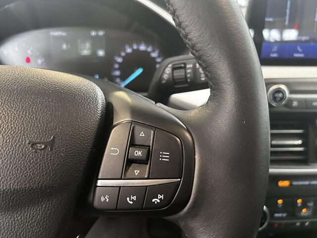 Ford FOCUS Wagon EcoBoost 125pk Trend | Trekhaak | Winter pack | B&O | Cruise Control | Parkeersens. V&A |