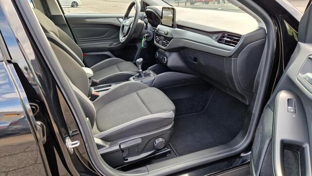 Ford FOCUS Wagon 1.0 EcoBoost Connected
