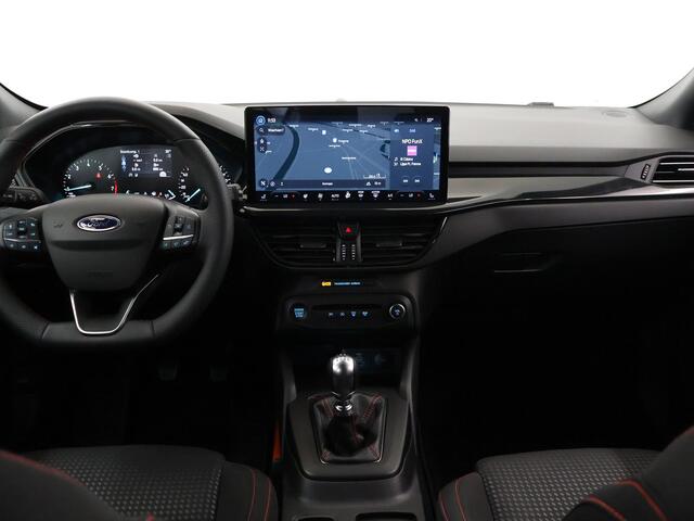 Ford FOCUS Wagon 1.0 EcoBoost Hybrid ST Line | Winterpack | Parkeercamera | Cruise Control Adaptief | Navigatie |