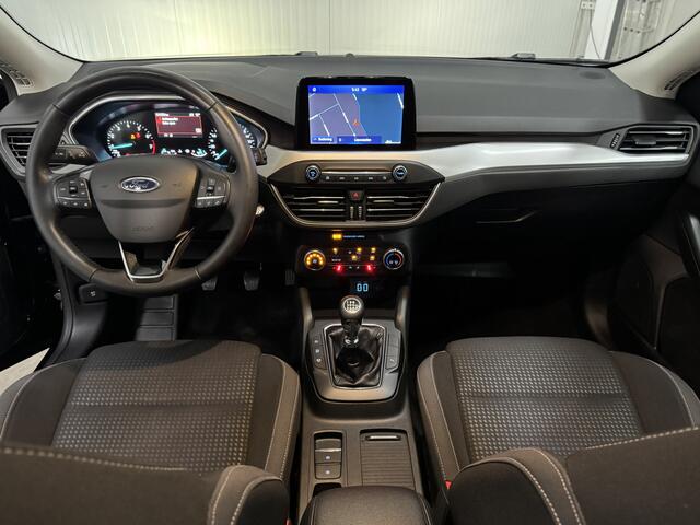 Ford FOCUS Wagon 1.0i 126 PK EcoBoost Business LED NAVI CAMERA STOELVERW. TREKHAAK