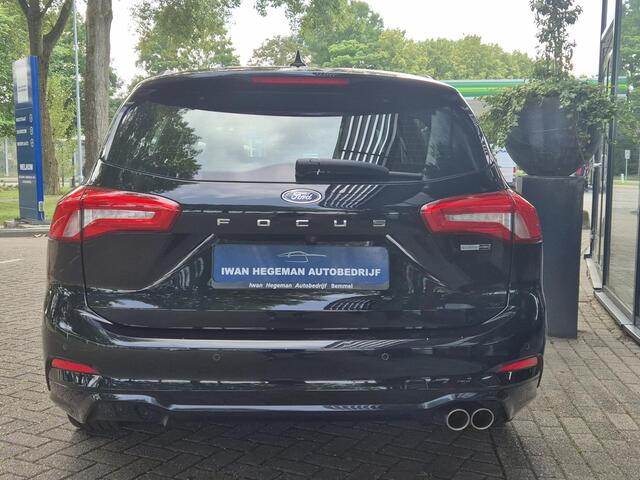 Ford FOCUS Wagon 1.0 EcoBoost Hybrid ST Line 155PK | PDC + Camera | ECC | Navigatie| LM Velgen