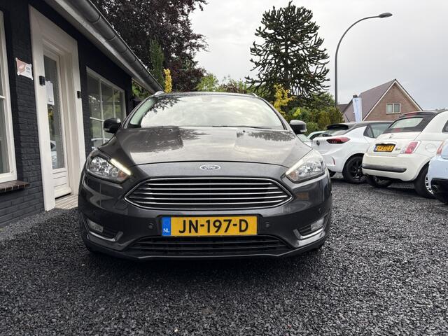Ford FOCUS 1.0 Titanium 125PK | TREKHAAK | NAVI | CLIMA | CRUIS | NAP