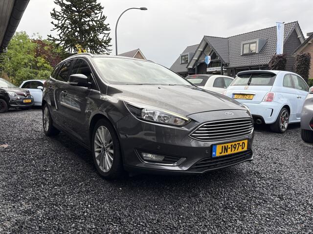 Ford FOCUS 1.0 Titanium 125PK | TREKHAAK | NAVI | CLIMA | CRUIS | NAP
