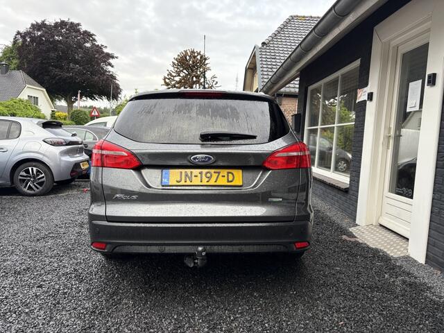 Ford FOCUS 1.0 Titanium 125PK | TREKHAAK | NAVI | CLIMA | CRUIS | NAP