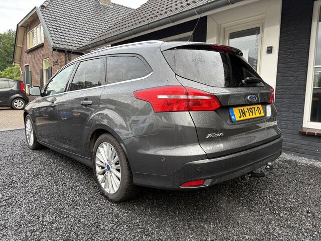 Ford FOCUS 1.0 Titanium 125PK | TREKHAAK | NAVI | CLIMA | CRUIS | NAP