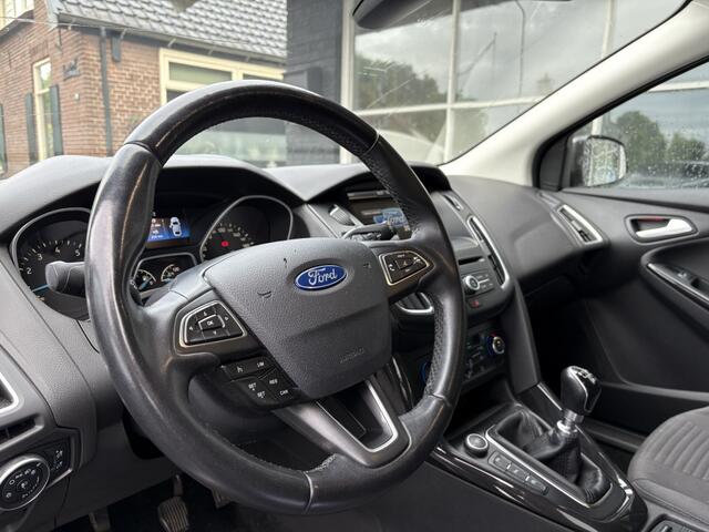 Ford FOCUS 1.0 Titanium 125PK | TREKHAAK | NAVI | CLIMA | CRUIS | NAP