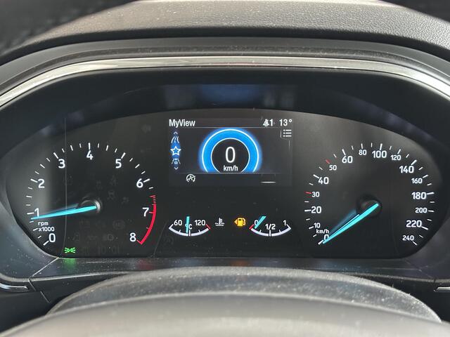 Ford FOCUS 1.5 EcoBoost Titanium Business NAVIGATIE | PARKEERSENSOREN VOOR-EN ACHTER | LICHTMETALEN VELGEN