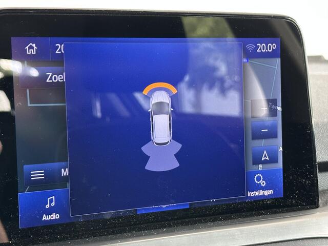 Ford FOCUS 1.5 EcoBoost Titanium Business NAVIGATIE | PARKEERSENSOREN VOOR-EN ACHTER | LICHTMETALEN VELGEN