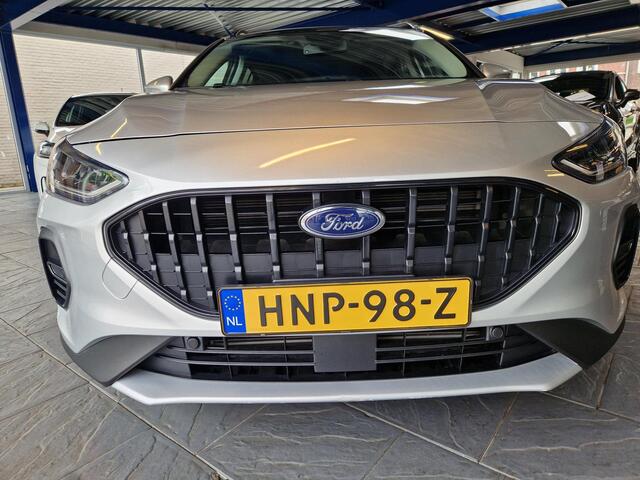 Ford FOCUS Wagon 1.0 EcoBoost Hybrid Active-X 155pk Automaat Pano - Compleet!!
