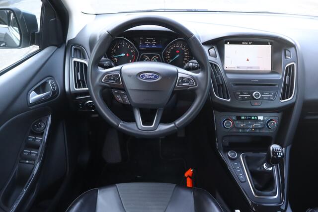 Ford FOCUS 1.0 Titanium NL-Auto!! Carplay I Elek.Stoelen I Stoelverwarming