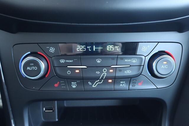 Ford FOCUS 1.0 Titanium NL-Auto!! Carplay I Elek.Stoelen I Stoelverwarming