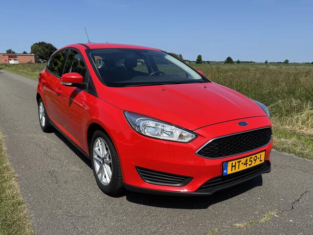 Ford FOCUS 1.0 Trend Edition Airco/Navigatie/PDC