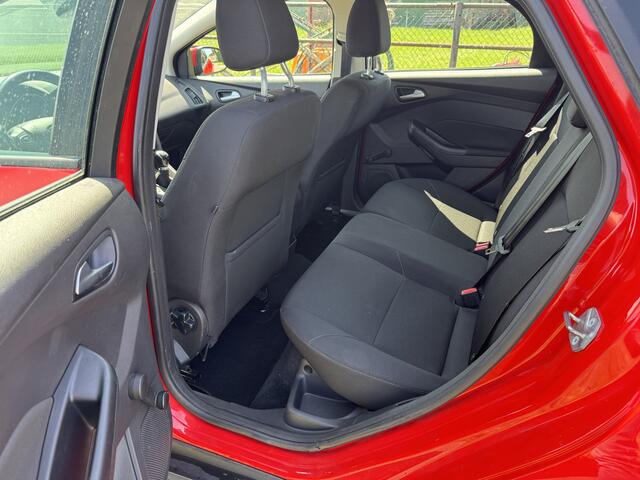 Ford FOCUS 1.0 Trend Edition Airco/Navigatie/PDC
