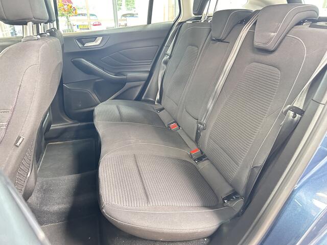 Ford FOCUS Wagon EcoBoost 125pk Titanium | Clima | Cruise | Led | Parkeersens. V&A | Keyless |