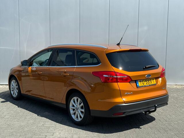 Ford FOCUS Wagon Titanium 125PK | Trekhaak | SYNC 3 | All season | Keyless entry | Clima | Cruise |