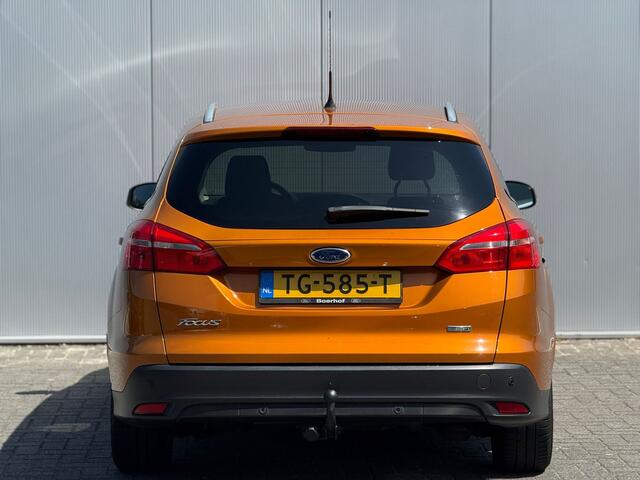 Ford FOCUS Wagon Titanium 125PK | Trekhaak | SYNC 3 | All season | Keyless entry | Clima | Cruise |