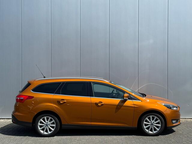 Ford FOCUS Wagon Titanium 125PK | Trekhaak | SYNC 3 | All season | Keyless entry | Clima | Cruise |