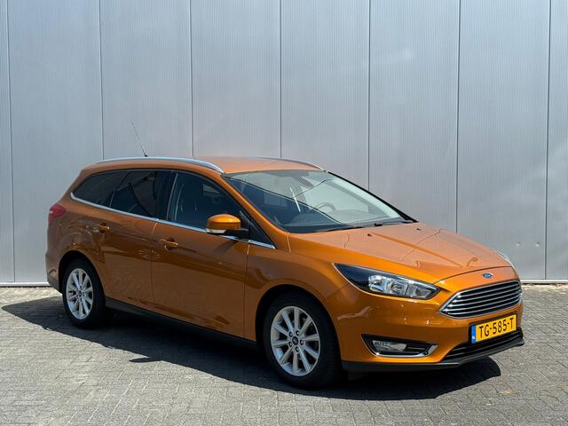 Ford FOCUS Wagon Titanium 125PK | Trekhaak | SYNC 3 | All season | Keyless entry | Clima | Cruise |