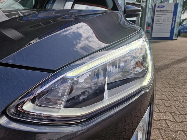 Ford FOCUS Wagon 1.0 EcoBoost Trend Edition Business | Wegklapbare Trekhaak | Stuur,stoel en voorruitverwarming | Camera achter | Cruisecontrol | Navigatie |