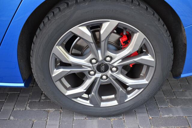 Ford FOCUS Wagon 1.5 EcoBoost ST Line AUT. 150PK FULL, PANO, ADAPT.