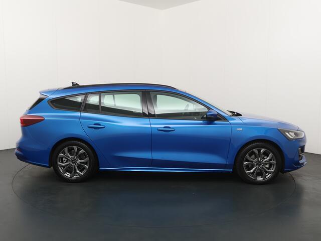 Ford FOCUS Wagon EcoBoost Hybrid 125 pk ST Line | Trekhaak | Pano | Winter Pack | B&O | Adapt. Cruise | AGR | 4 seiz. banden | garantie tm 2028