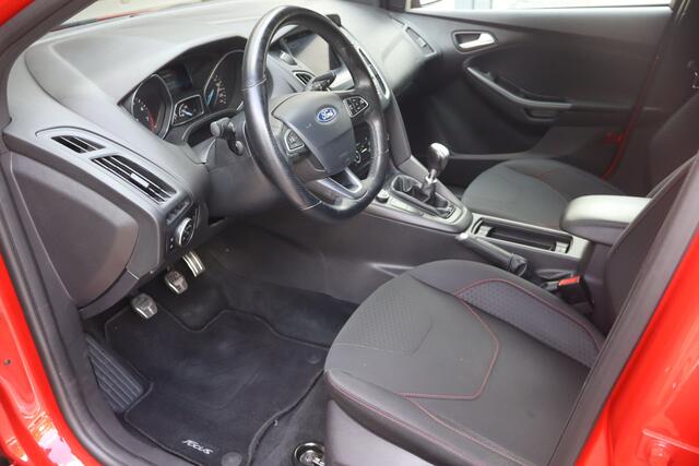 Ford FOCUS 1.0 Ecoboost ST-Line Camera I Apple I Airco