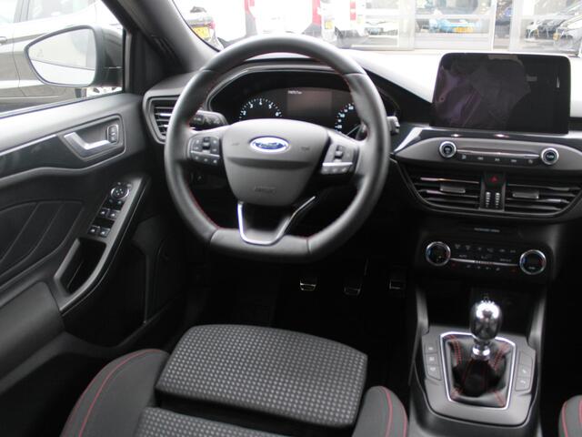 Ford FOCUS Wagon 1.5 EcoBoost ST Line Business | ELEKTRISCH SCHUIFDAK | TREKHAAK |