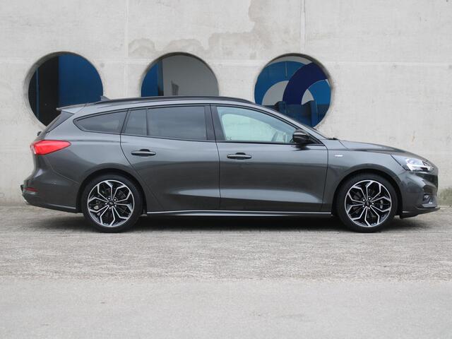 Ford FOCUS Wagon 1.5 EcoBoost ST Line Business | ELEKTRISCH SCHUIFDAK | TREKHAAK |