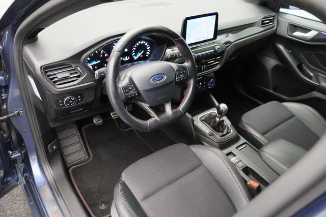 Ford FOCUS Wagon 1.0 EcoBoost ST Line Business 2019 | Navigatie | Stoelverwarming | Panoramadak | Carplay | Cruise Control | Onderhoudshistorie | D&DO Audio | Elektrische Stoelen | 2 Sleutels | Nationale Autopas