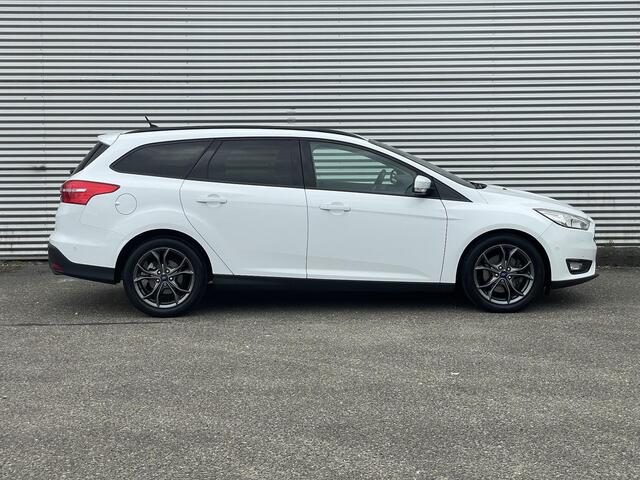 Ford FOCUS Wagon 1.5 Titanium