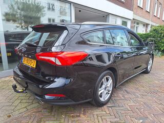 ford-focus-wagon-1.0-ecoboost-trend