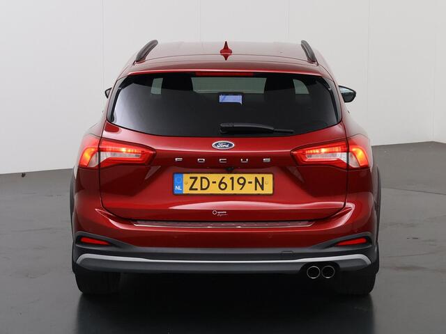 Ford FOCUS Wagon 1.0 EcoBoost Active Business | Winterpakket | Cruise Control Adaptief | Parkeercamera | Climate Control | B&O | Navigatie | Keyless Go |