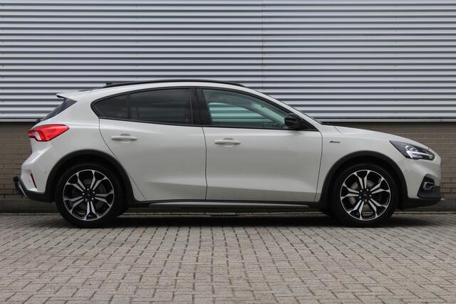 Ford FOCUS 1.0 EcoBoost 125PK Active Business | B&O | Trekhaak | Adaptieve Cruise | Navigatie | Camera