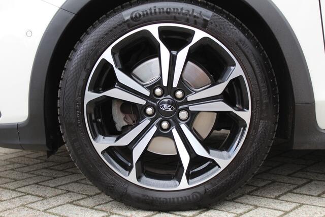 Ford FOCUS 1.0 EcoBoost 125PK Active Business | B&O | Trekhaak | Adaptieve Cruise | Navigatie | Camera
