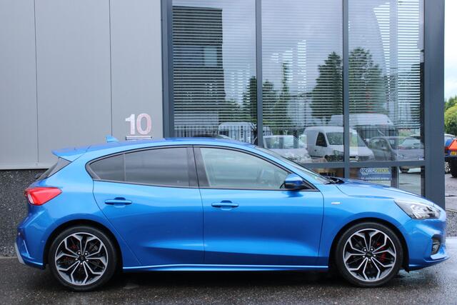 Ford FOCUS 1.0 EcoBoost ST X Line Business STOEL, STUURVERWARMING, TREKHAAK, BOSE