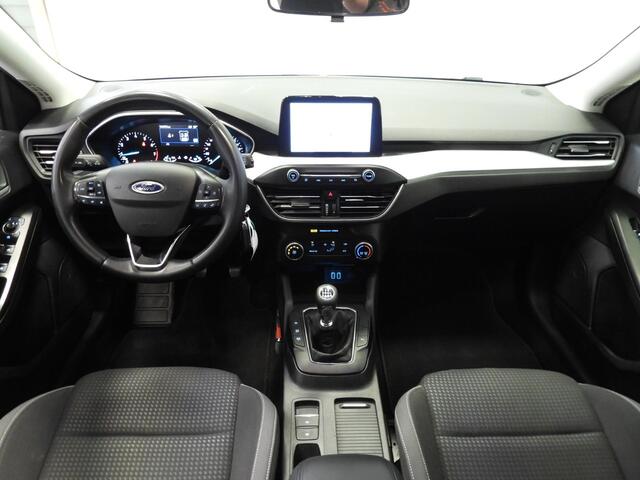 Ford FOCUS Wagon 1.0 EcoBoost Hybrid Trend Business NAVI/CAMERA/LED/TREKHAAK/16"LMV!