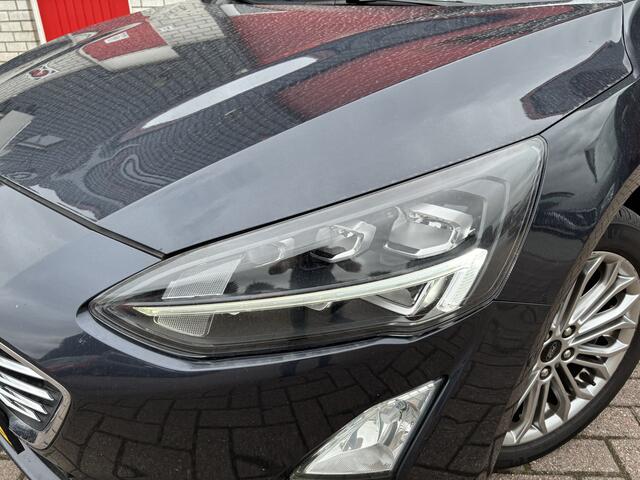 Ford FOCUS 1.0 EcoBoost Titanium Business FULL LED / KEYLESS / CAMERA / STOELVERW / STUURVERW / ACC / PDC / NL-AUTO