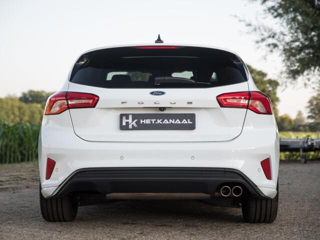 Ford FOCUS 1.5 EcoBoost ST Line Pano B&O ACC HUD