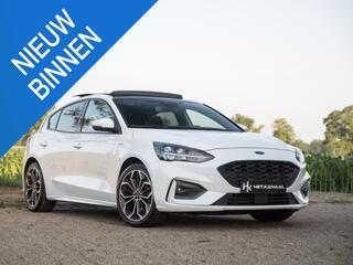 ford-focus-1.5-ecoboost-st-line-pan