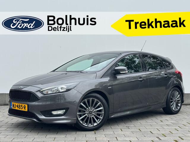 Ford FOCUS ST-Line EcoBoost 125 pk | Navi | Trekhaak | Parkeersensoren V+A | 100% dealer onderhouden | Clima