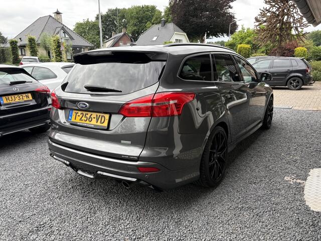 Ford FOCUS 1.5 ST-Line CAMERA | 19 INCH | STOELVERW | STUURVERW
