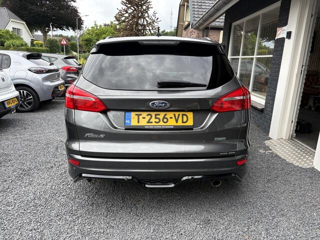 Ford FOCUS 1.5 ST-Line CAMERA | 19 INCH | STOELVERW | STUURVERW
