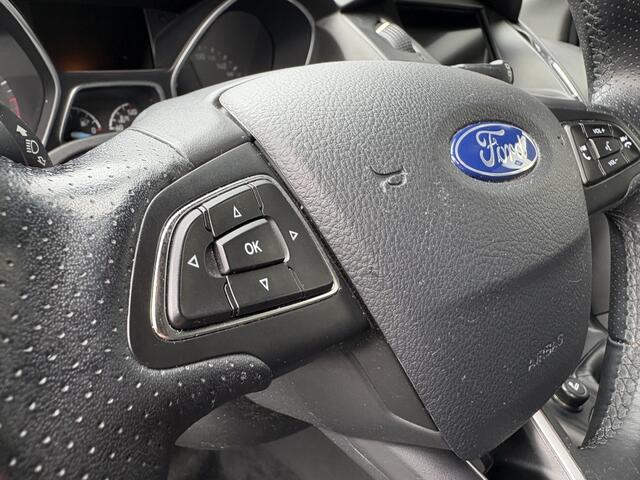 Ford FOCUS 1.5 ST-Line CAMERA | 19 INCH | STOELVERW | STUURVERW