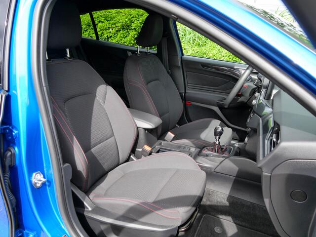 Ford FOCUS 1.0 EcoBoost ST Line Business | CAMERA | NAVIGATIE | WINTERPACK |