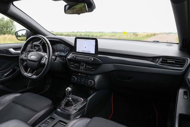 Ford FOCUS Wagon EcoBoost ST Line ? Carplay ? Camera ? Stoelverwarming