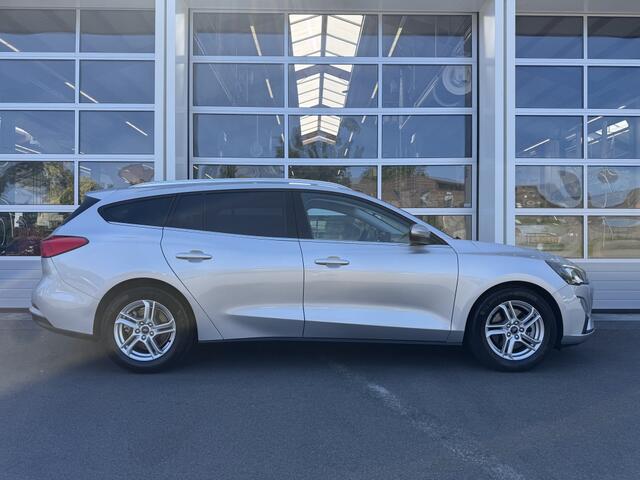 Ford FOCUS 1.0 EcoB. Tr Ed. bns