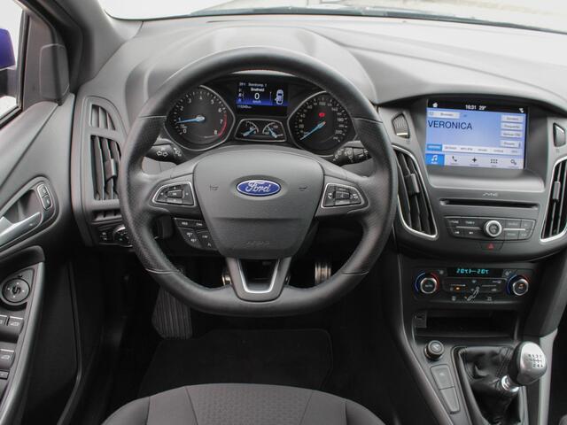 Ford FOCUS 1.0 ST-Line | Navi | Cruise | Camera | Park sens | Lm-Velgen